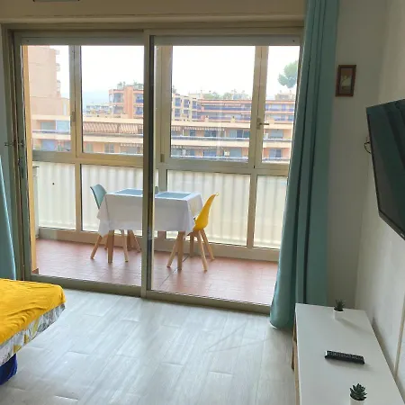 Apartmán Coquet Front De